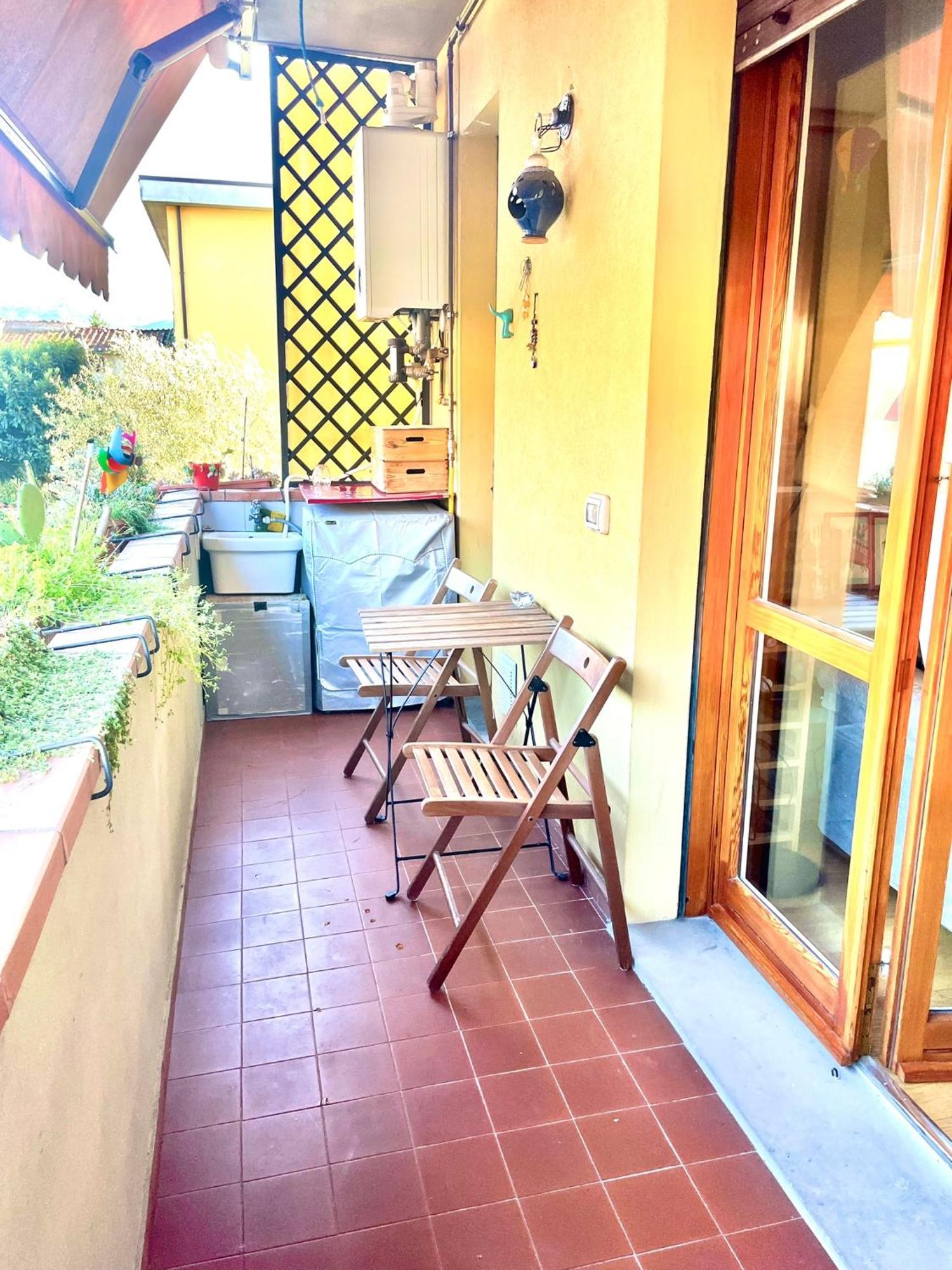 A Casa Di Rocco With Air Condition, Wifi And Private Parking ลุคคา ภายนอก รูปภาพ